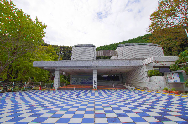 三川内焼美術館