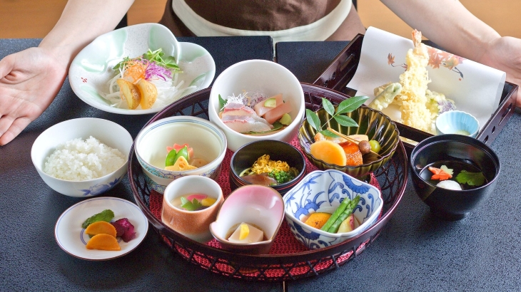 日本料理桜川のランチ