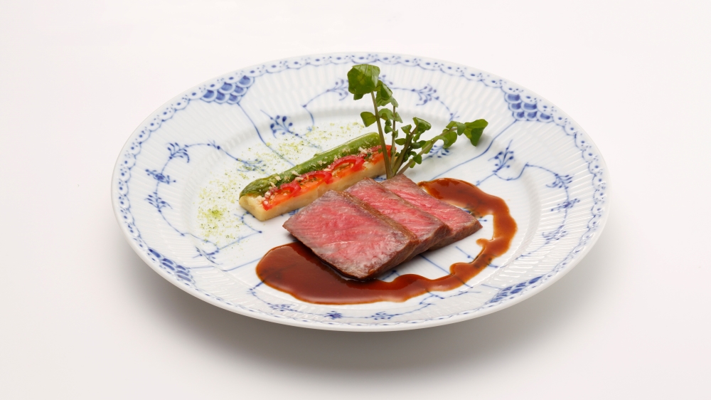ホテルヨーロッパフルコース メイン料理