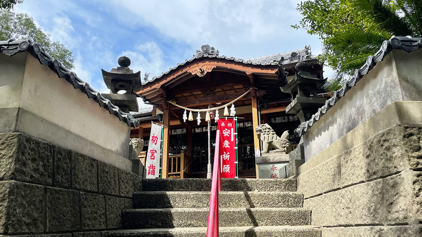 佐世保の淡島神社の社殿